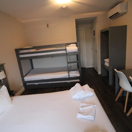 Hôtel Casabianca Moulins  Bagian luar foto