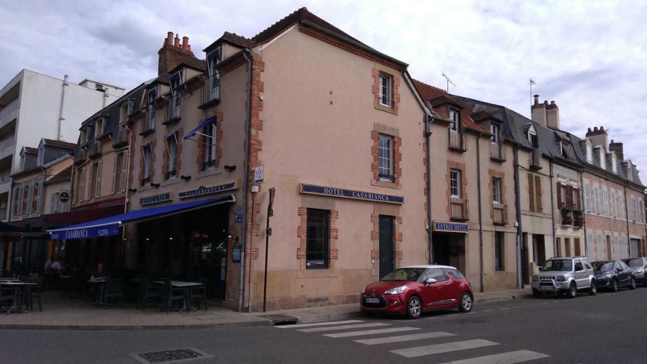 Hôtel Casabianca Moulins  Bagian luar foto